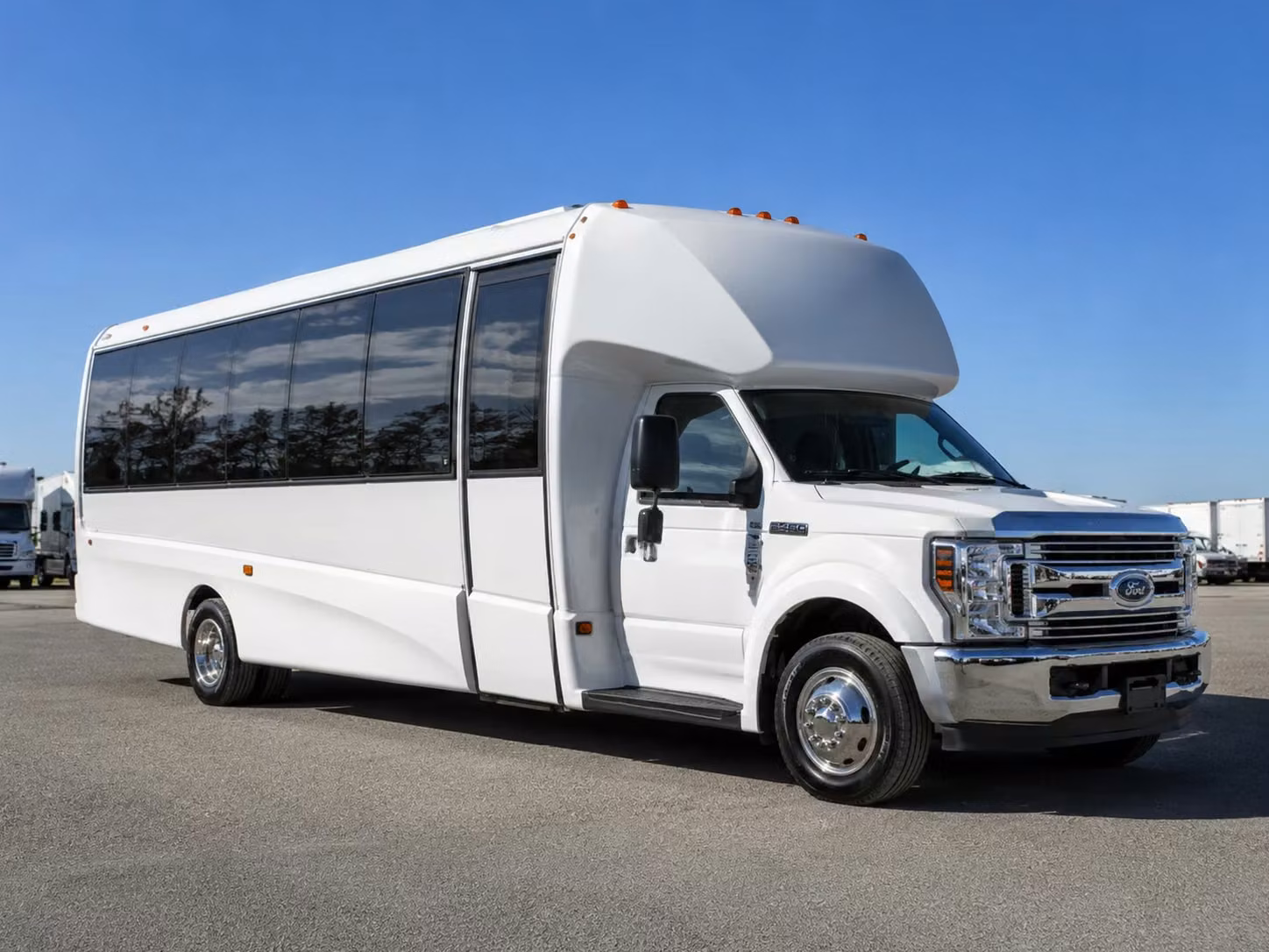 18 passenger minibus