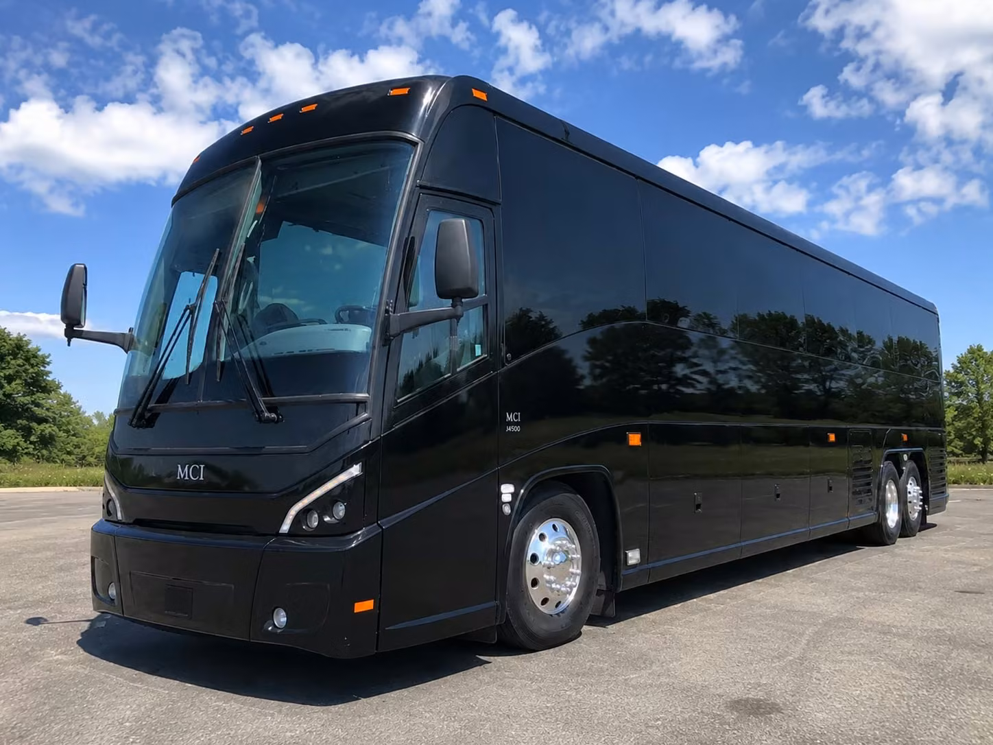 charter bus rentals for university of oregon athletic and academic travel