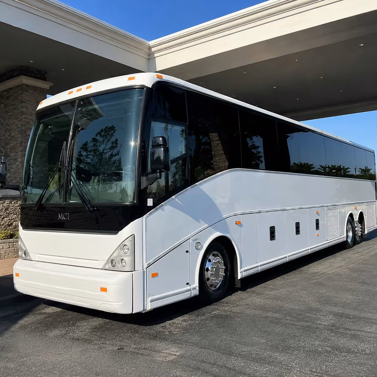 eugene bus rentals for school field trips