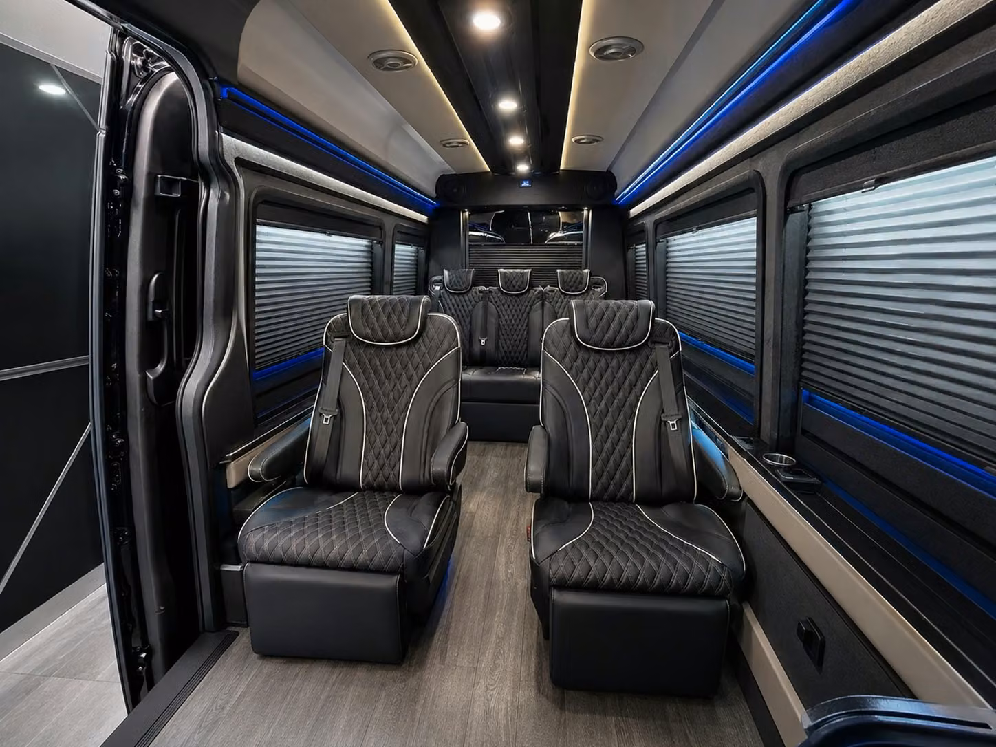 stress free airport shuttles for wedding guests family reunions and tour groups in eugene